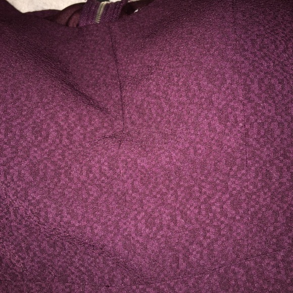 Open back purple dress 😍 - Picture 4 of 4